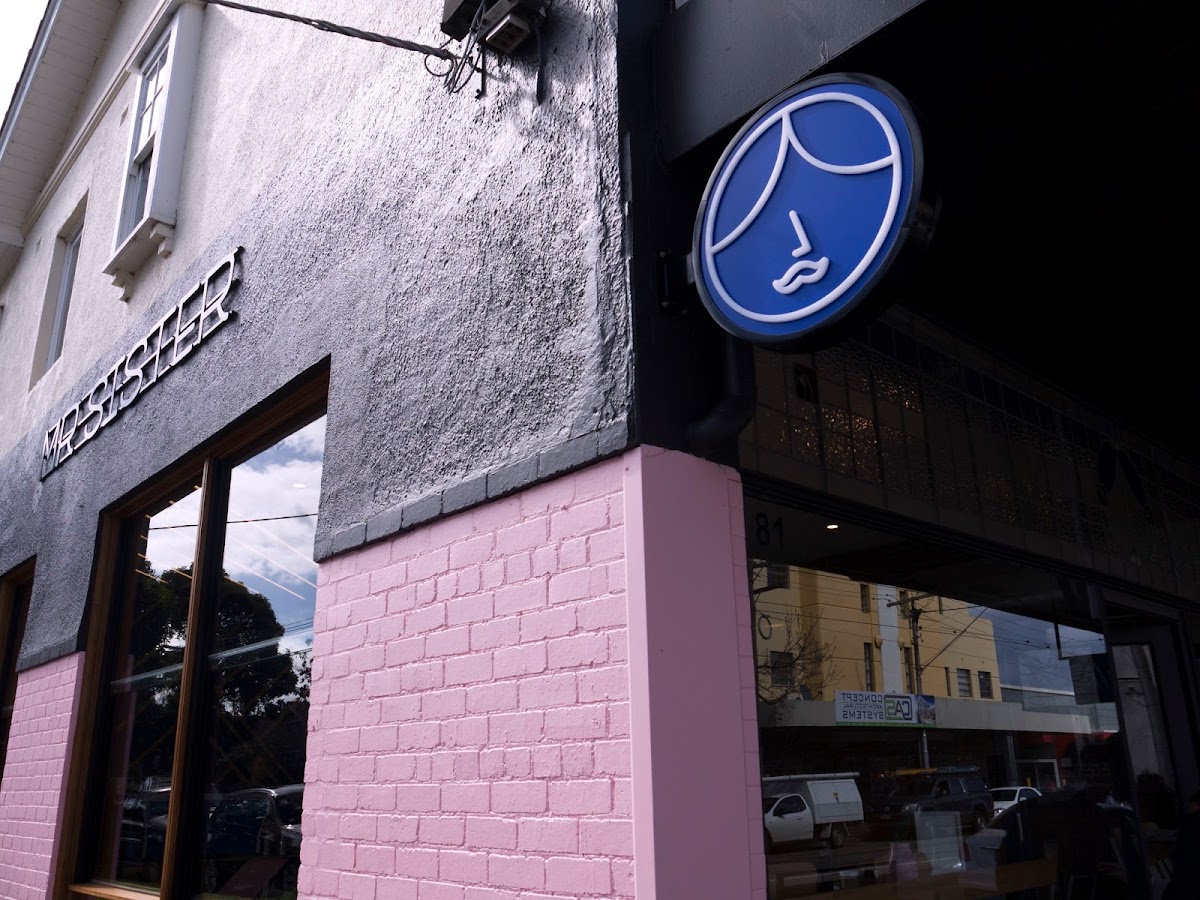 Mr Sister Cafe